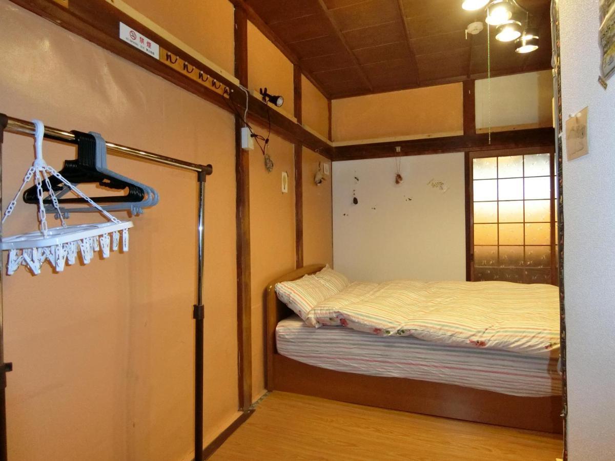 Otaru Guest House Tarune Exterior foto